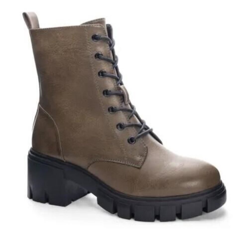 NEW Dirty Laundry Womens Newz Combat Boot 7.5 olive